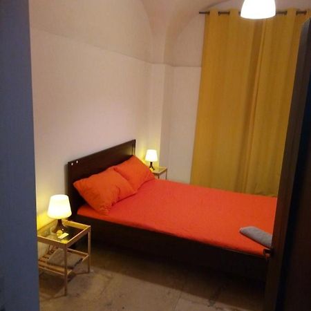 Garibaldi Centro Apartament Bari Zewnętrze zdjęcie